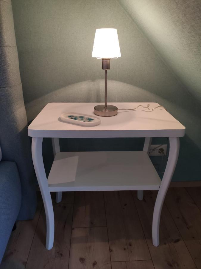 Ferienhaus Blaue Blume mit 11 kW Ladestation, Kamin, Terrasse, eingezäuntem Garten, WLAN, Netflix, Hunde willkommen! Güntersberge Exterior foto